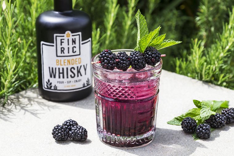 FINRIC Blackberry - Whisky Cocktail - Sommerdrink