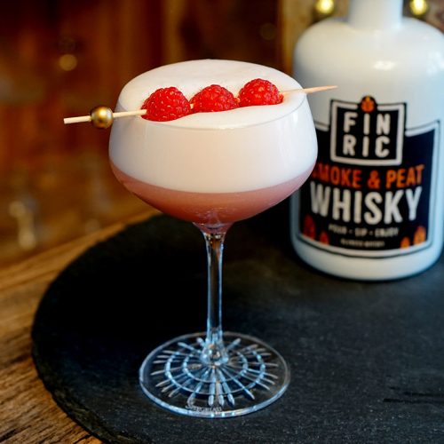FINRIC Whisky Cocktail - Midnight Hour - Fruchtiger Drink mit rauchigem Whisky
